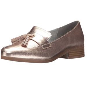 Kenneth Cole Reaction Jet Forward Rose Gold Pink Metallic Loafers w/ Tassel